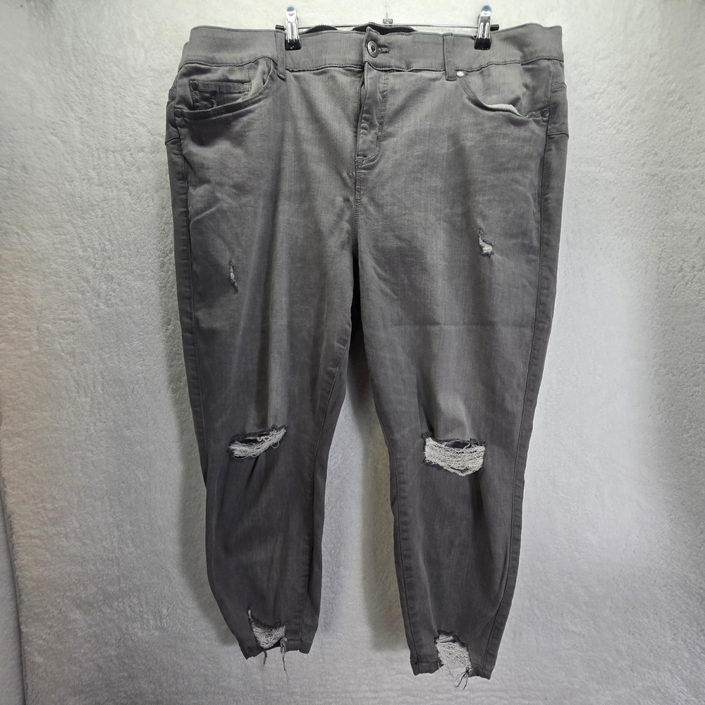 Torrid Bombshell Skinny Jeans Plus Sz 26R Ankle Gray Distressed 46‎ x 24 Cropped